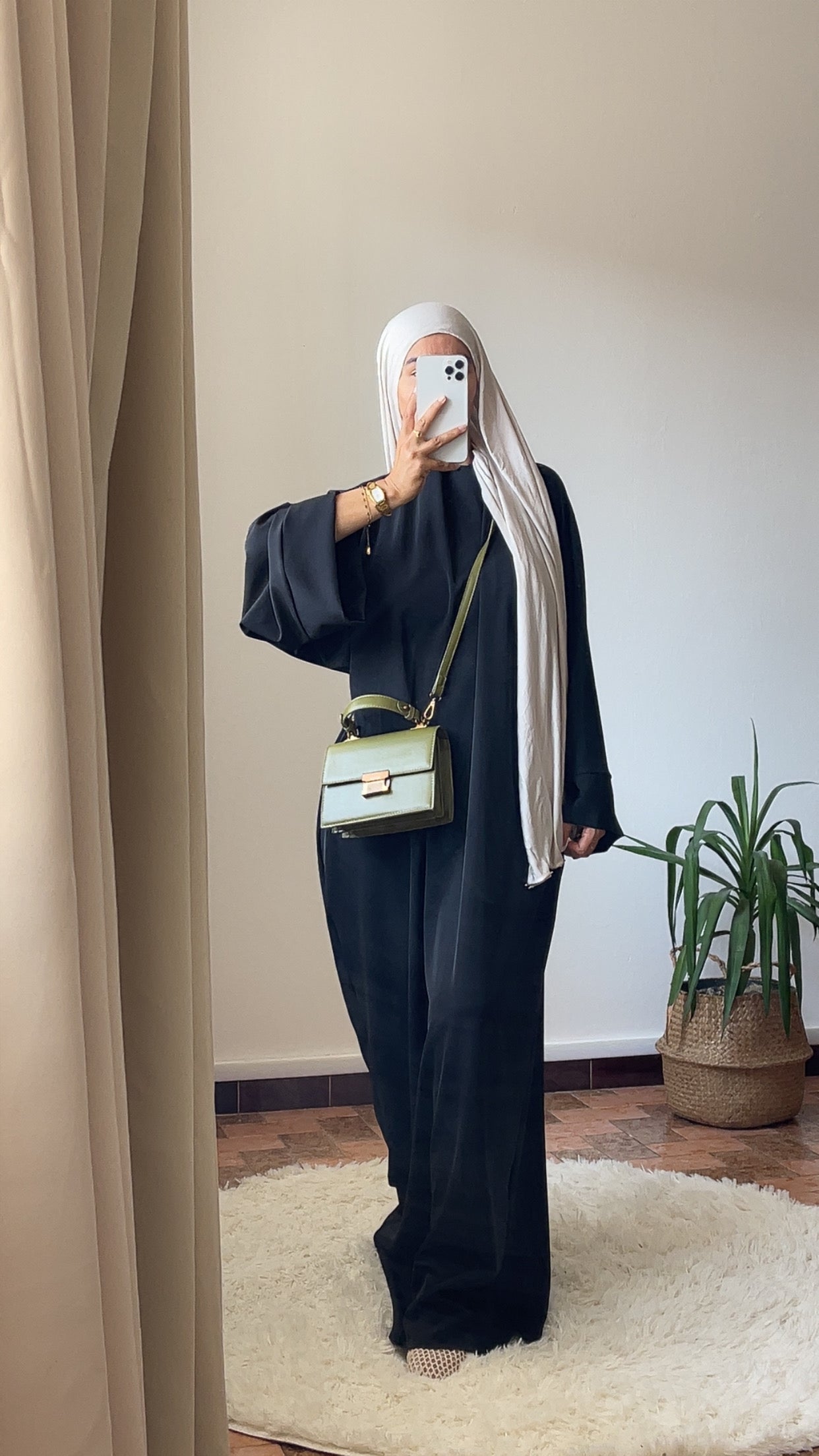 Abaya unique